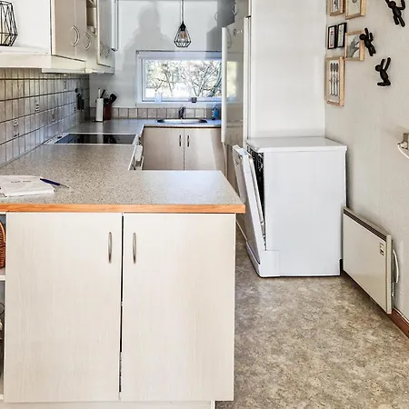 Amazing In Hvide Sande With Kitchen * Havrvig